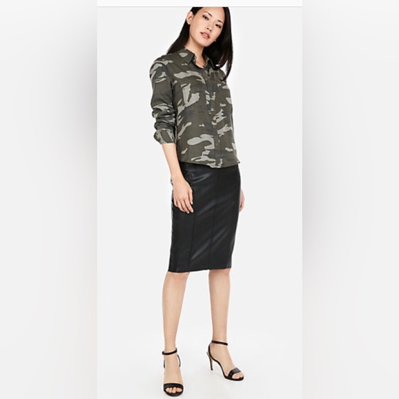 Express Camo Shirt Size L - Picture 3 of 9